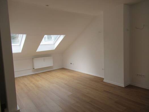 Büro zur Miete provisionsfrei 765 € 3 Zimmer 84,7 m² Bürofläche Hildesheimer Straße 86 Südstadt Hannover 30169