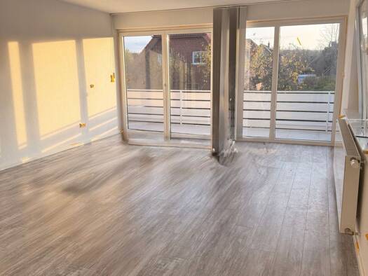 Wohnung zur Miete 870 € 3 Zimmer 90 m² Geschoss 1/1 frei ab sofort Stadthagen 31655