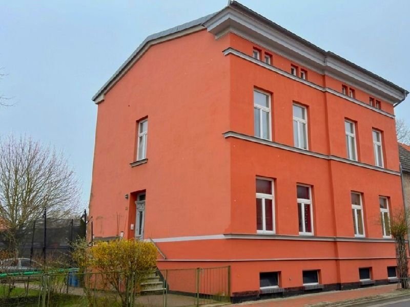 Wohnung zur Miete 600 € 3 Zimmer 84,8 m²<br/>Wohnfläche 2.<br/>Geschoss ab sofort<br/>Verfügbarkeit Reifergang 64 Stadtkern Barth 18356