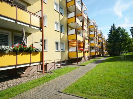 Wohnung zur Miete 285 € 2 Zimmer 48,7 m² 3. Geschoss Schweriner Straße 1 e Weida Riesa 01587