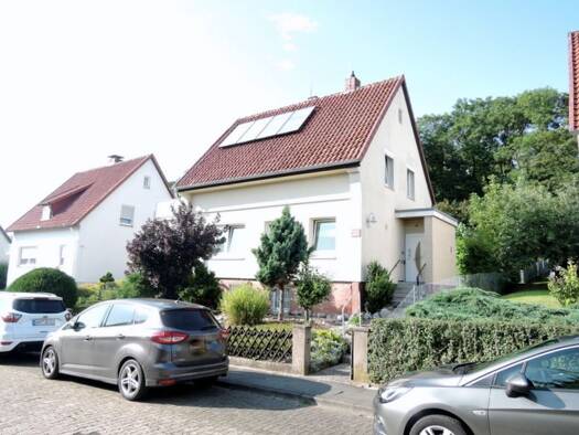 Einfamilienhaus zur Miete 1.250 € 5 Zimmer 110 m² 775 m² Grundstück frei ab sofort Northeim Northeim 37154