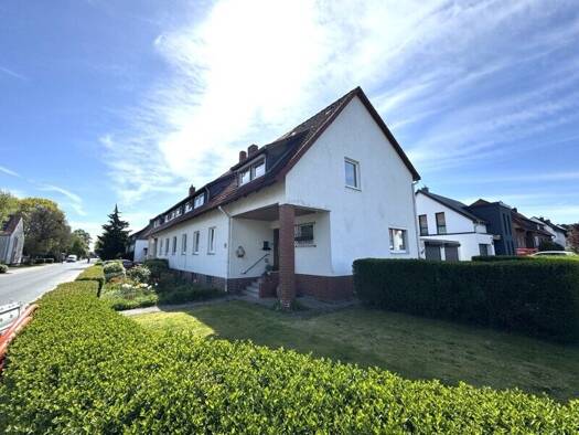 Doppelhaushälfte zum Kauf 259.000 € 8 Zimmer 199 m² 478 m² Grundstück Barsinghausen Barsinghausen 30890