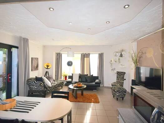 Terrassenwohnung zur Miete 675 € 2,5 Zimmer 60 m² Geschoss EG/2 frei ab sofort Wiefelsteder Straße 53 Obenstrohe Varel 26316