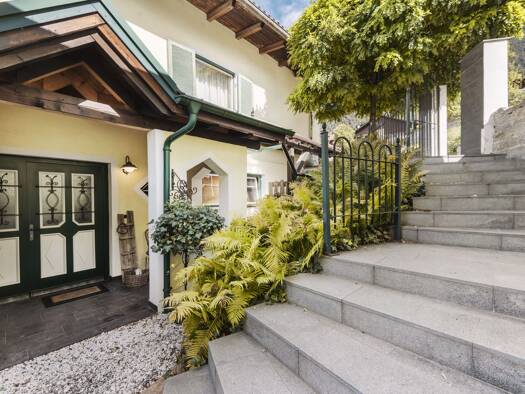 Wohnung zum Kauf 499.000 € 4 Zimmer 141,5 m² EG Karrösten 6463