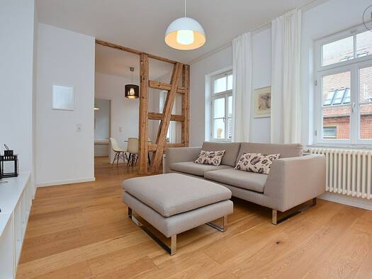Wohnung zur Miete Wohnen auf Zeit 1.600 € 2 Zimmer 60 m² frei ab sofort Stuttgart 70499
