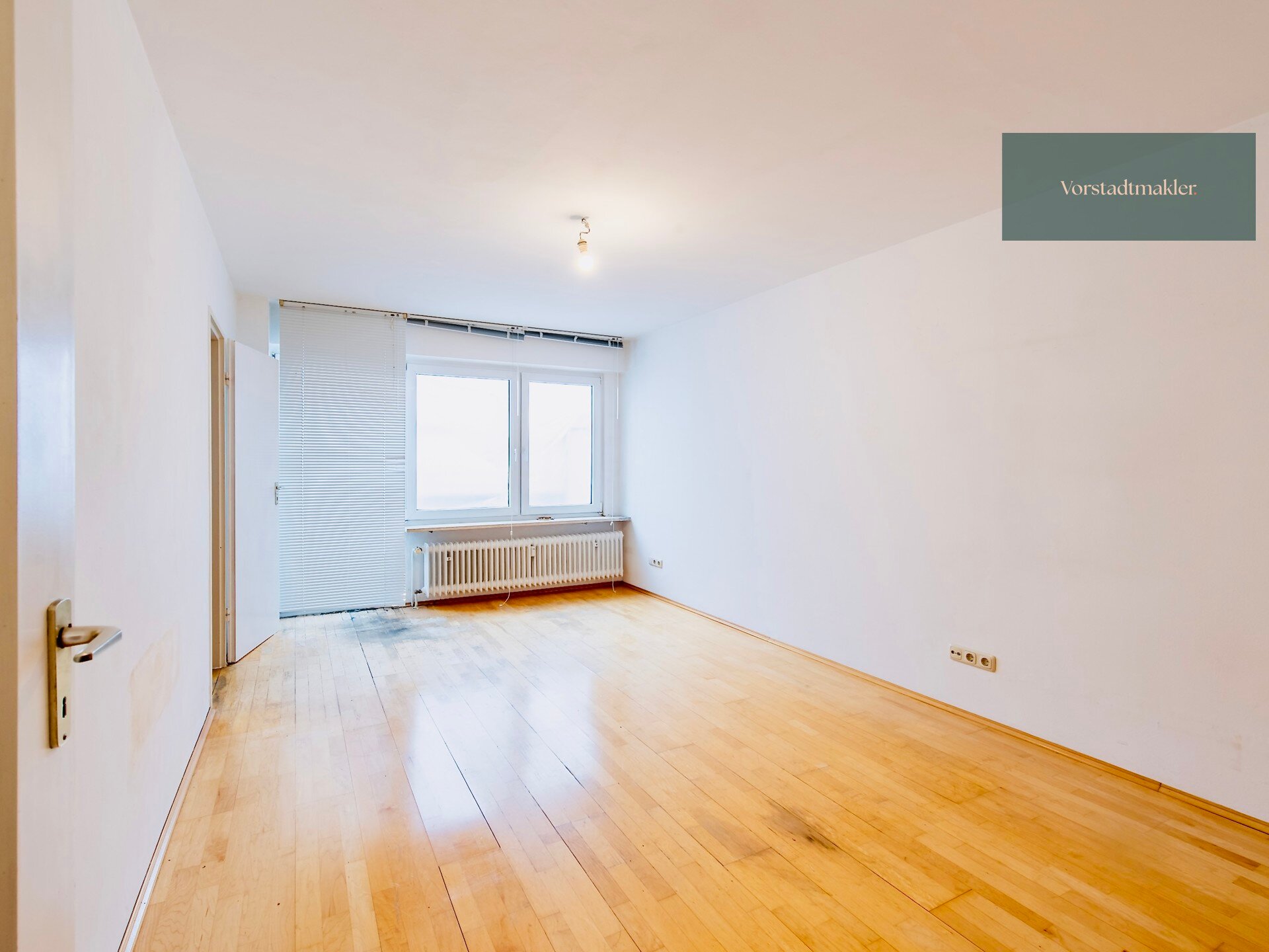 Wohnung zum Kauf 340.000 € 1 Zimmer 33,7 m²<br/>Wohnfläche 3.<br/>Geschoss St. Benno München 80335