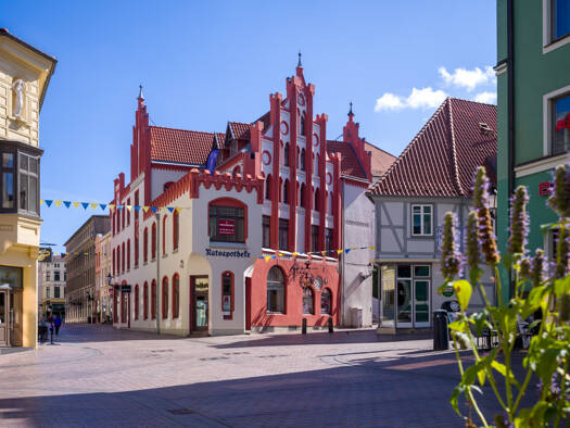 Bürofläche zur Miete 1.500 € 140 m² Bürofläche Altstadt Wismar 23966