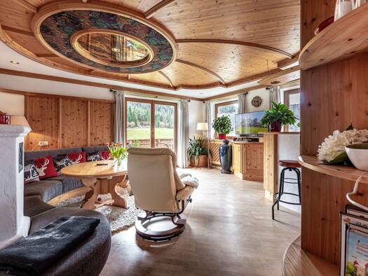 Wohnung zur Miete 12,63 € 4 Zimmer 99 m² frei ab 01.09.2026 Kirchdorf in Tirol 6383