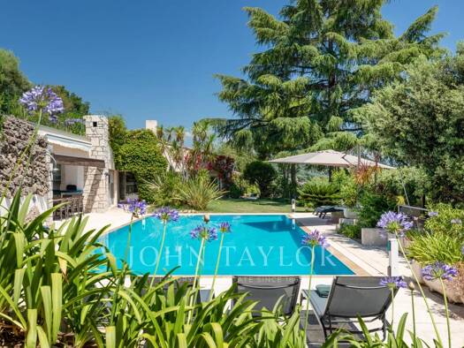 Haus zur Miete auf Zeit 13.500 € 7 Zimmer 366 m² Village-Saint Julien-Saint Pierre Biot 06410
