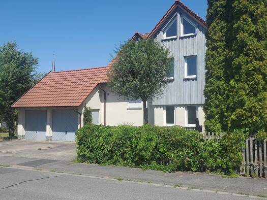 Wohnung zur Miete 860 € 4,5 Zimmer 118 m² EG frei ab 01.10.2026 Plankenweg Hopferstadt Ochsenfurt 97199