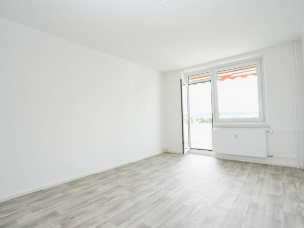 Wohnung zur Miete 370 € 3 Zimmer 71,2 m² 7. Geschoss frei ab 15.04.2026 Fürstenstr. 256 Yorckgebiet Chemnitz 09130