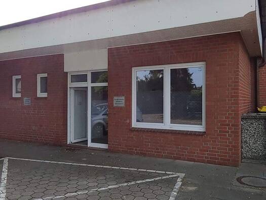 Bürofläche zur Miete provisionsfrei 2.000 € 4 Zimmer 153 m² Bürofläche Wedel 22880