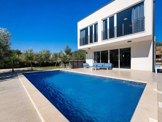 Haus zum Kauf 1.200.000 € 5 Zimmer 750 m² Kastel Novi, Kastela Kastela