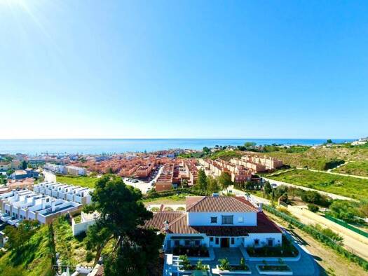 Chalet zum Kauf 1.370.000 € 9 Zimmer 308 m² 8.200 m² Grundstück Vélez-Málaga 29790