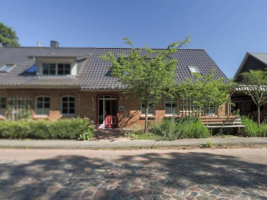 Doppelhaushälfte zum Kauf 245.000 € 5 Zimmer 105 m² 850 m² Grundstück Kratzeburg 17237
