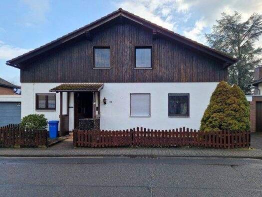 Einfamilienhaus zum Kauf 299.000 € 5 Zimmer 144 m² 286 m² Grundstück frei ab sofort Harreshausen Babenhausen 64832