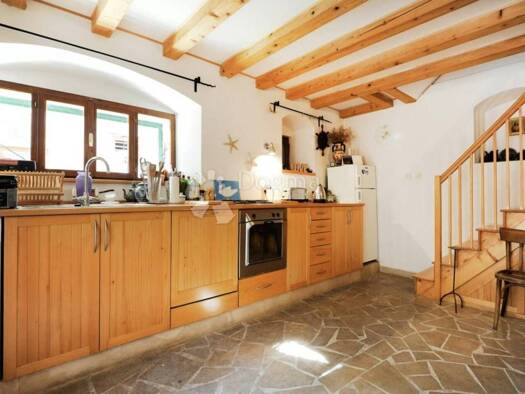 Haus zum Kauf 450.000 € 4 Zimmer 140 m² Grad, Sibenik Sibenik