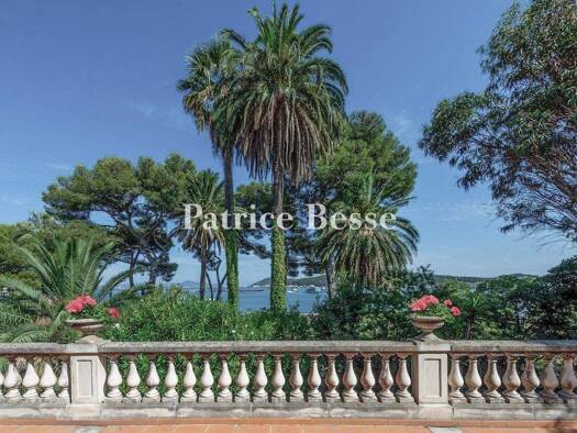 Studio zum Kauf 960.000 € 8 Zimmer 277 m² Place d'Armes Toulon 83000