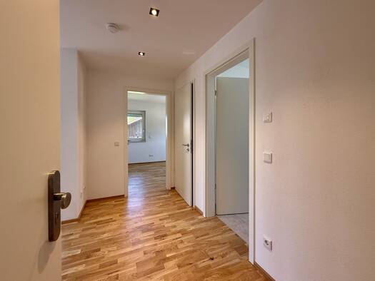Wohnung zur Miete 950 € 3 Zimmer 72 m² 1. Geschoss Kammer Traunstein 83278