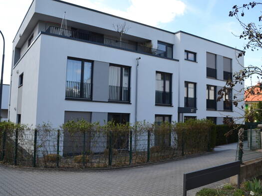 Wohnung zur Miete 1.715 € 4,5 Zimmer 105 m² frei ab 01.07.2026 Ginnheim Frankfurt 60431