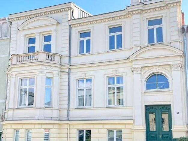 Mehrfamilienhaus zum Kauf 830.000 € 10 Zimmer 403 m² 497 m² Grundstück Paulsstadt Schwerin 19053