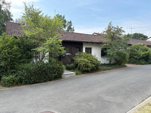 Einfamilienhaus zum Kauf 439.000 € 4 Zimmer 106 m² 517 m² Grundstück Roter Hügel Bayreuth 95445