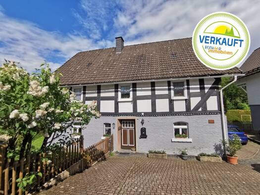 Einfamilienhaus zum Kauf 149.000 € 4 Zimmer 160 m² 595 m² Grundstück Diedenshausen Bad Berleburg 57319