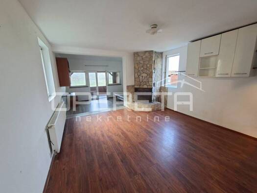 Haus zum Kauf 61.000 € 2 Zimmer 57 m² Lasinja
