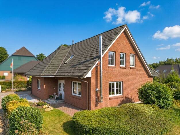 Einfamilienhaus zum Kauf 479.000 € 5 Zimmer 152 m² 623 m² Grundstück Hohenwestedt 24594