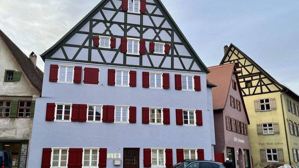 Haus zum Kauf 990.000 € 9 Zimmer 310 m² 140 m² Grundstück Dinkelsbühl 91550