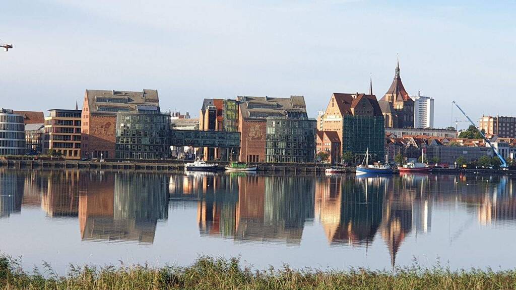 Wohnung zum Kauf 145.000 € 3 Zimmer 65 m² 5. Geschoss Evershagen Rostock 18106