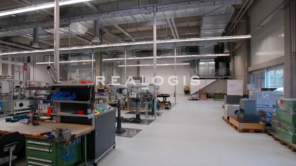 Halle/Industriefläche zur Miete 1.800 m² Lagerfläche Neuhausen auf den Fildern 73765