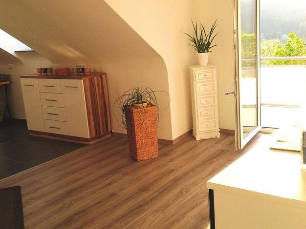 Wohnung zum Kauf provisionsfrei 206.000 € 4 Zimmer 76 m² 3. Geschoss frei ab 01.05.2026 Bad Kissingen 97688