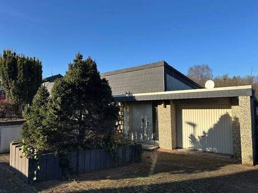 Einfamilienhaus zum Kauf 90.000 € 4 Zimmer 98 m² 1.124 m² Grundstück Nienstedt Bad Münder 31848