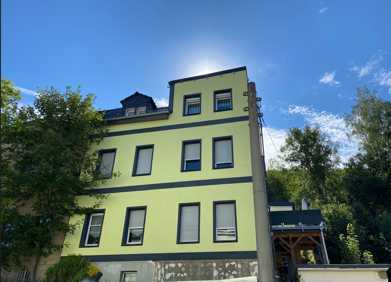 Mehrfamilienhaus zum Kauf 293.000 € 13 Zimmer 211 m²<br/>Wohnfläche 727 m²<br/>Grundstück Elsterberg Elsterberg 07985