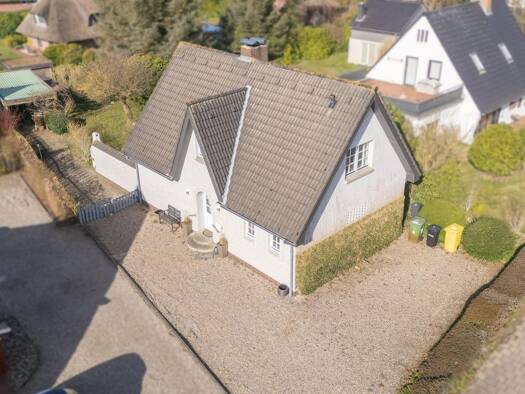Einfamilienhaus zum Kauf 499.000 € 3 Zimmer 94 m² 479 m² Grundstück Sankt Peter-Ording 25826