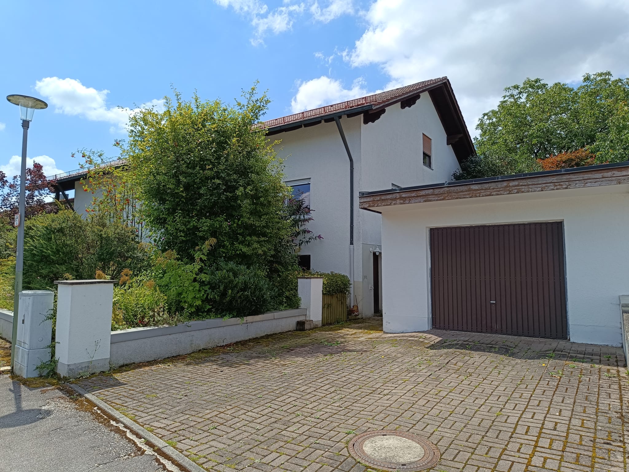 Einfamilienhaus zum Kauf 585.000 € 7 Zimmer 231,3 m²<br/>Wohnfläche 937 m²<br/>Grundstück Adlkofen Adlkofen 84166