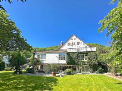 Villa zum Kauf 1.490.000 € 11 Zimmer 291 m² 1.845 m² Grundstück Grenzach Grenzach-Wyhlen 79639