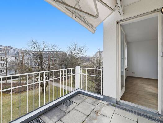 Wohnung zur Miete 1.113 € 2 Zimmer 53,1 m² Bogenhausen München 81927