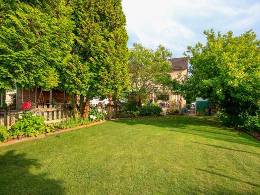 Mehrfamilienhaus zum Kauf 499.000 € 6 Zimmer 191,4 m² 813 m² Grundstück Bobstadt Bürstadt 68642
