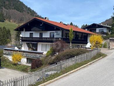 Haus zum Kauf 1.680.000 € 15 Zimmer 499 m² 1.163 m² Grundstück Oberau Berchtesgaden 83471