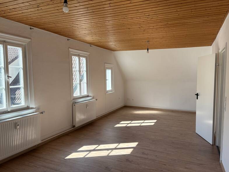 Wohnung zur Miete 800 € 3 Zimmer 89,8 m² 2. Geschoss Crailsheim Crailsheim 74564