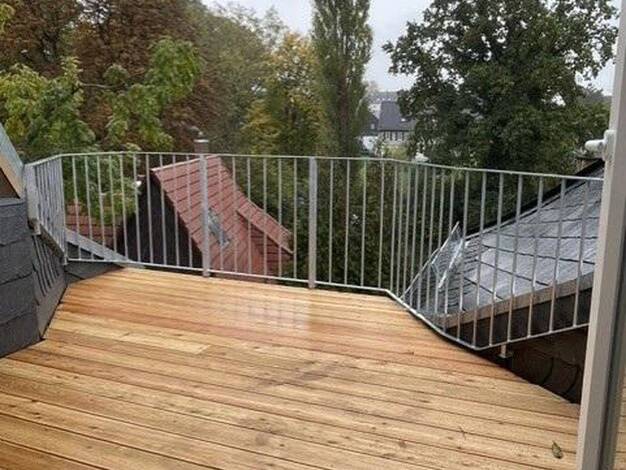 Maisonette zur Miete 1.390 € 6 Zimmer 160 m² 2. Geschoss frei ab 01.10.2026 Zwickauer Straße 481 Reichenbrand Reichenbrand 09117