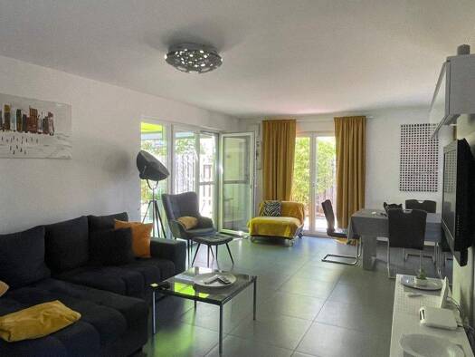 Villa zum Kauf 1.099.000 € 8 Zimmer 198 m² 325 m² Grundstück frei ab 01.01.2026 Unterfarrnbach Fürth 90766