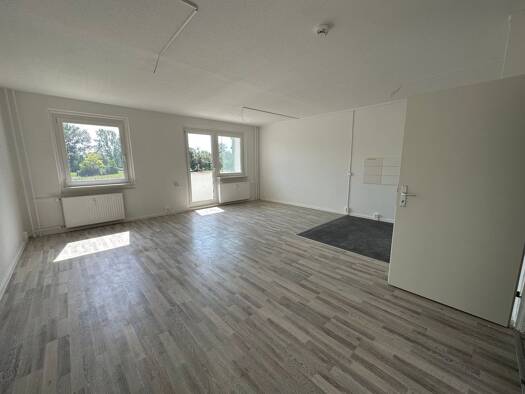 Wohnung zur Miete 400 € 2 Zimmer 56,6 m² EG frei ab 01.12.2026 Christinenstraße 2 Hohenstücken Brandenburg an der Havel 14772