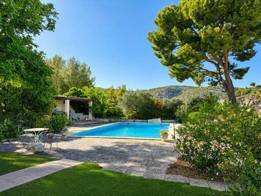 Einfamilienhaus zum Kauf 1.690.000 € 178 m² 1.615 m² Grundstück Grande Couronne Cassis 14700