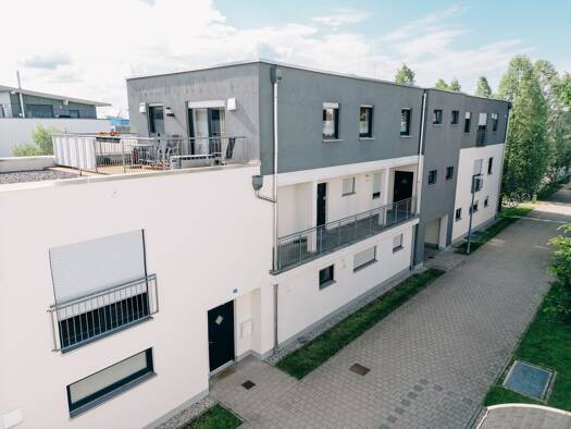 Wohnung zur Miete 1.075 € 2 Zimmer 67,2 m² EG frei ab 01.05.2026 Pauline-Nöthig-Str. 25 Klettham Erding 85435