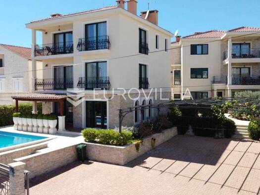 Einfamilienhaus zum Kauf - Erstbezug 2.500.000 € 9 Zimmer 542 m² Rogoznica Rogoznica 22203