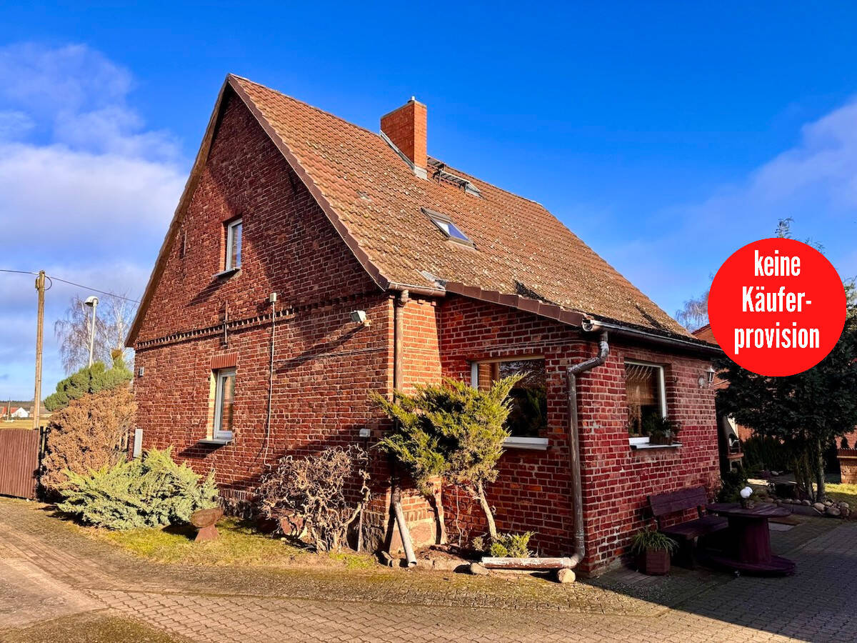 Einfamilienhaus zum Kauf provisionsfrei 169.000 € 4 Zimmer 115 m²<br/>Wohnfläche 2.323 m²<br/>Grundstück Gehege Pasewalk 17309