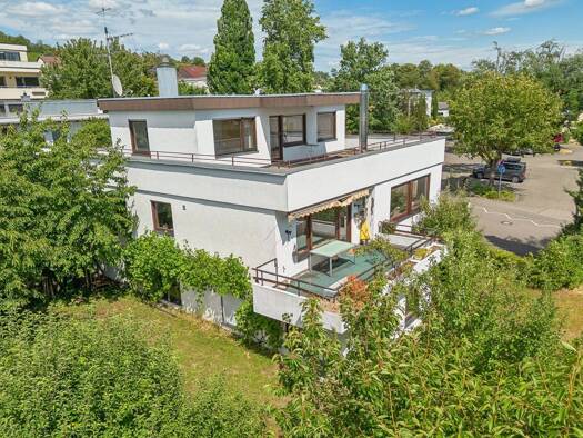 Haus zum Kauf 720.000 € 9 Zimmer 270 m² 1.162 m² Grundstück Neckarweihingen Ludwigsburg 71642